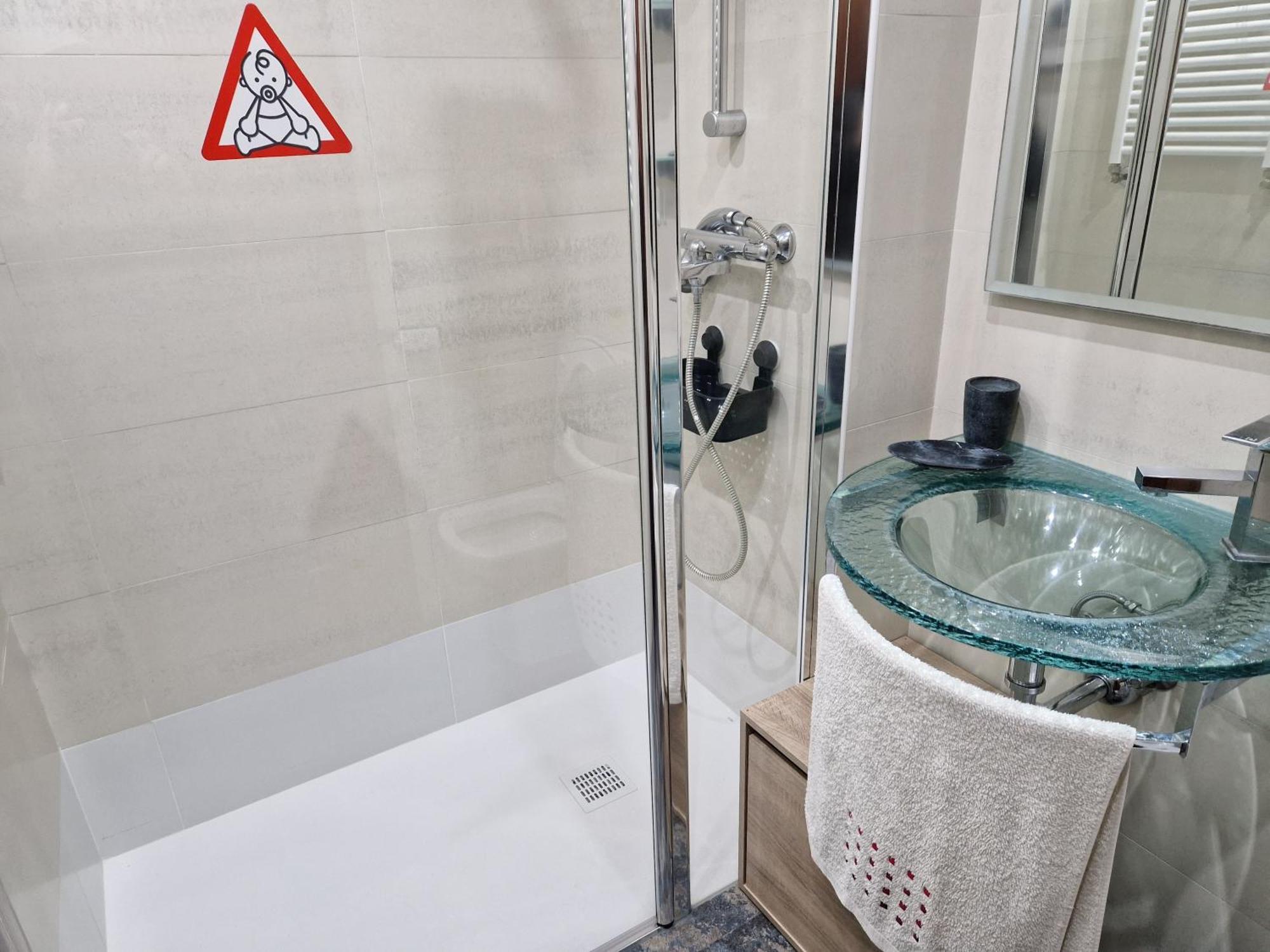 Apartamentos Zarautz Playa, Con Piscina Y Garaje Εξωτερικό φωτογραφία
